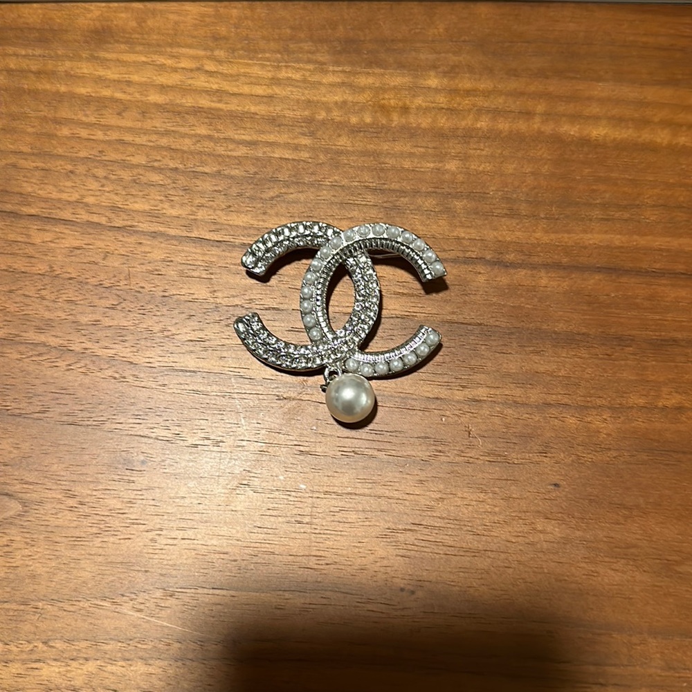 Chanel style brooch pin